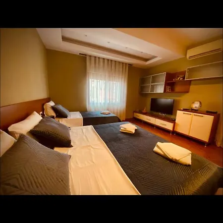 Apartment Domus Durrës