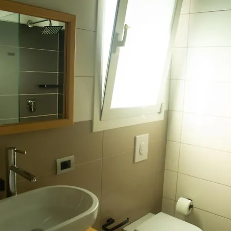 아파트 Domus Durrës