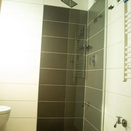 Domus Durrës